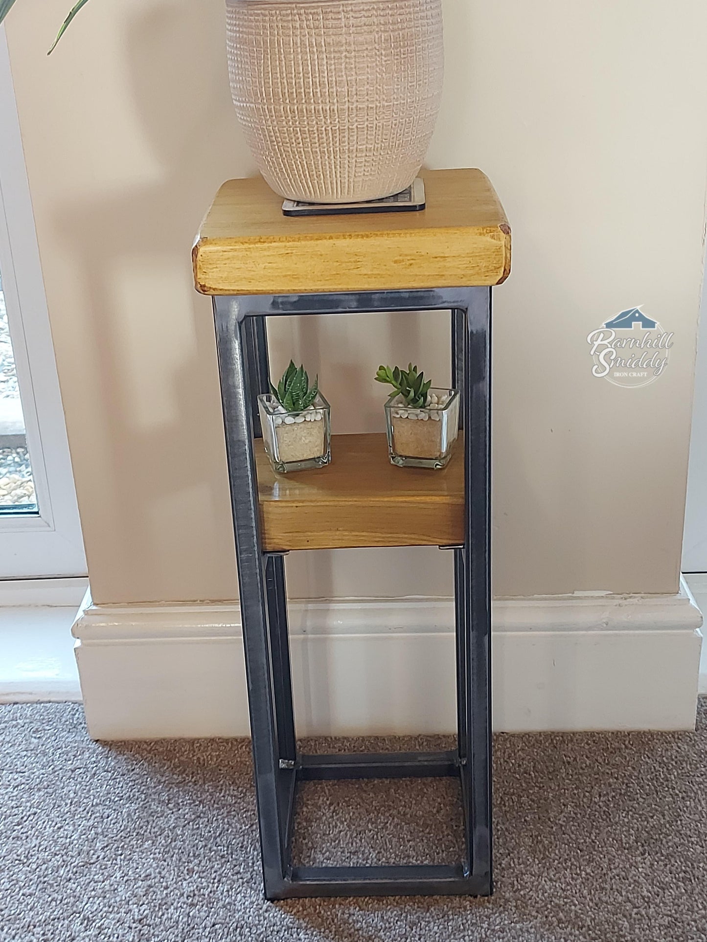 Balfour Rustic Plant Stand/Small/Side table